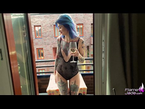 ❤️ Enorm tjej som suger med en gupp och knullar passionerat under öppen himmel ️❌ Kvalitets sex at us ️❤